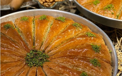 Baklava Zade Delivery in Qatar - Full Menu & Deals | Snoonu